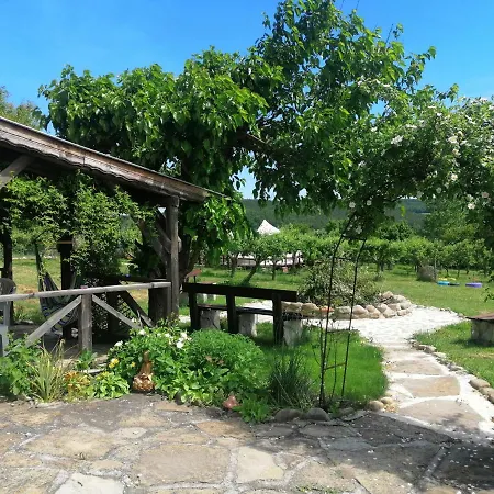 אכסניה Calla Retreat Vezenkovo