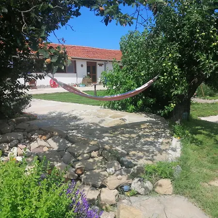 Calla Retreat Cabană Vezenkovo